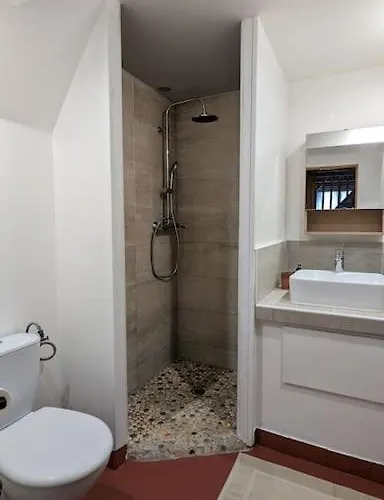 Casa de Férias Maison De Village Avec Garage