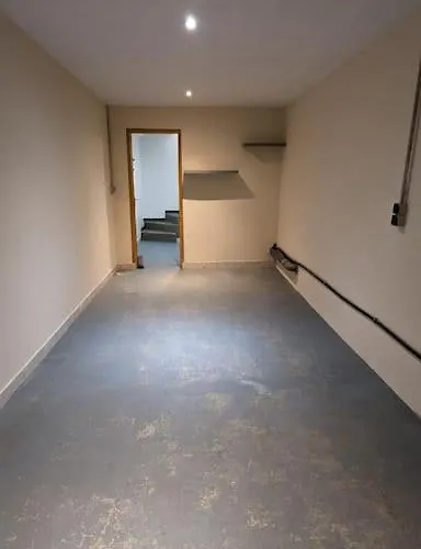 Maison De Village Avec Garage *